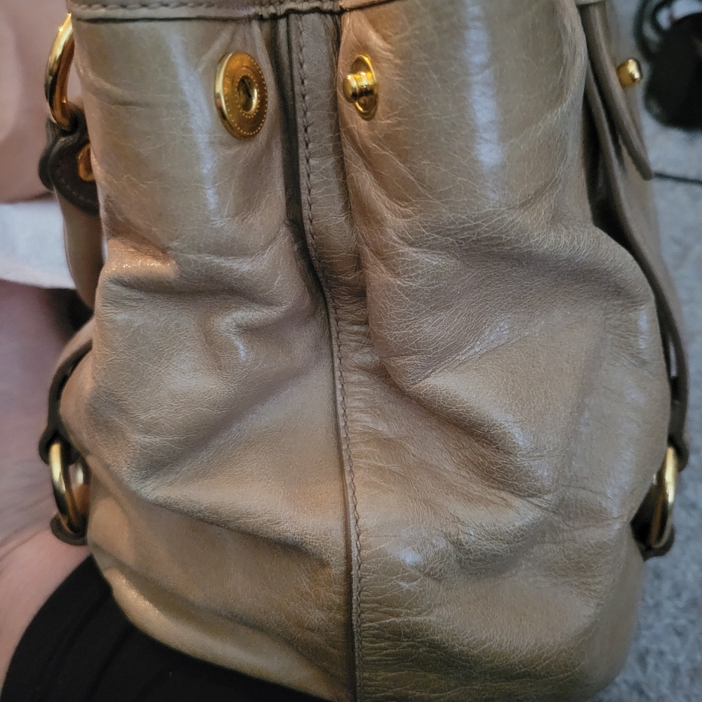 Miu Miu  Vitello Lux with COA & dust bag - Picture 7 of 16